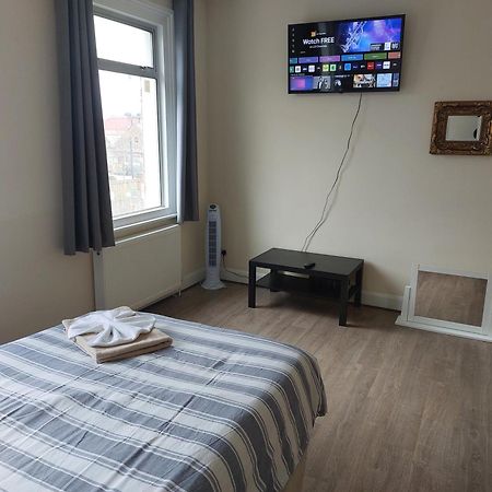 Family Friendly 3 Bedroom Flat Zone 2 - Children Stay Free! London Ngoại thất bức ảnh